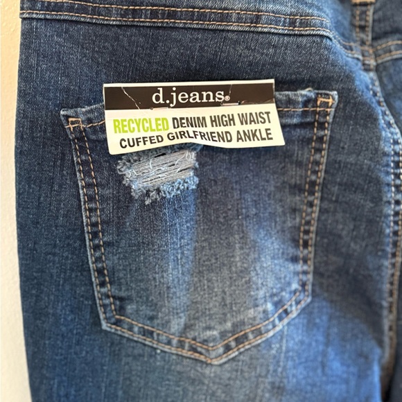 Women’s Ripped jeans - Picture 3 of 4